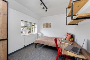 Photo 22- click for photo gallery